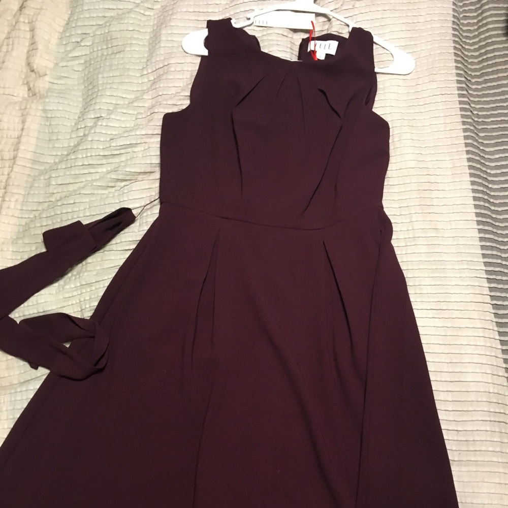 Burgundy A-Line dress 😍
